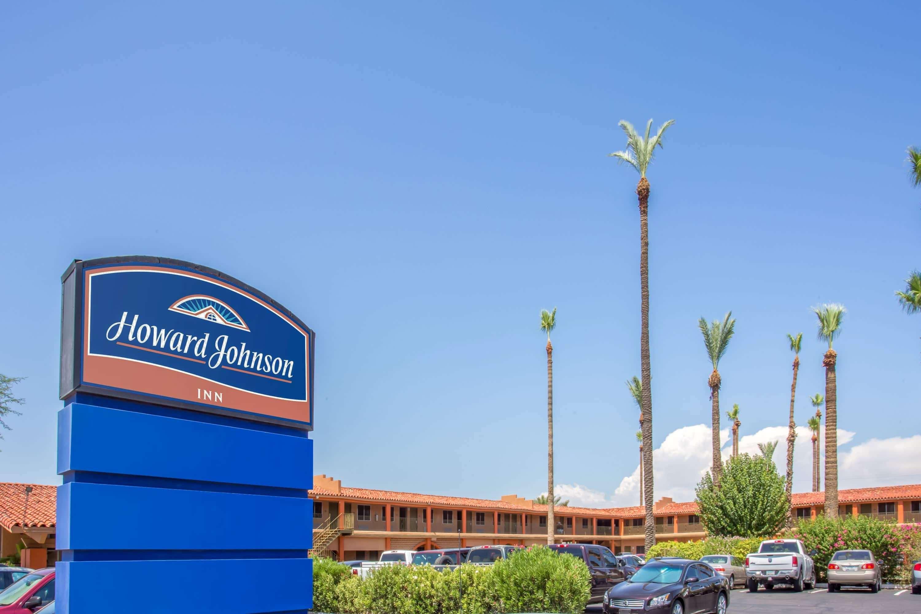 Howard Johnson By Wyndham Phoenix Airport/Downtown Area Exterior photo
